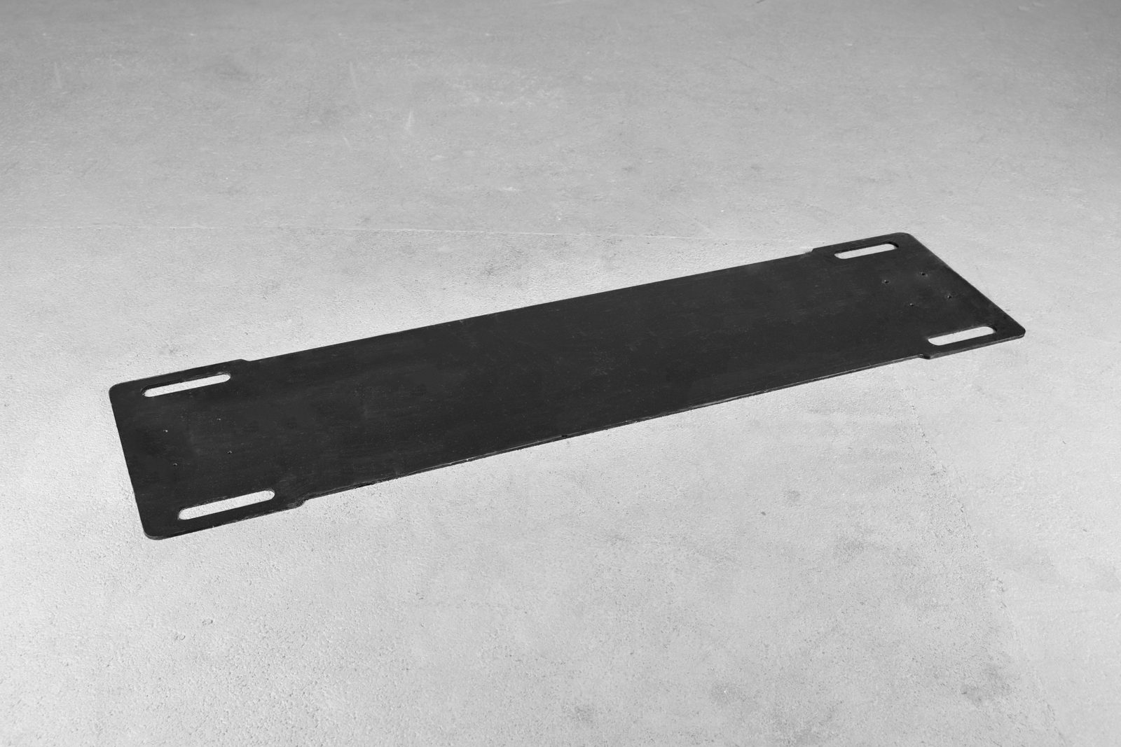 Outdoor rig plate